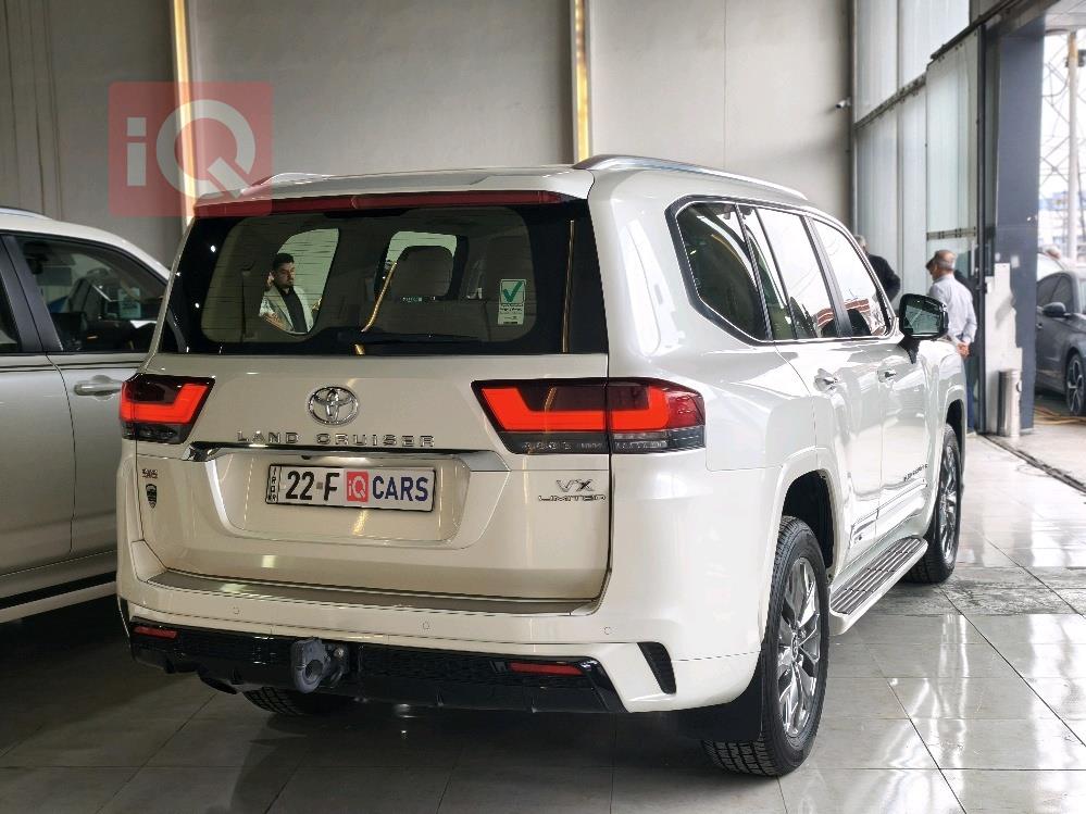 تويوتا لاندكروزر